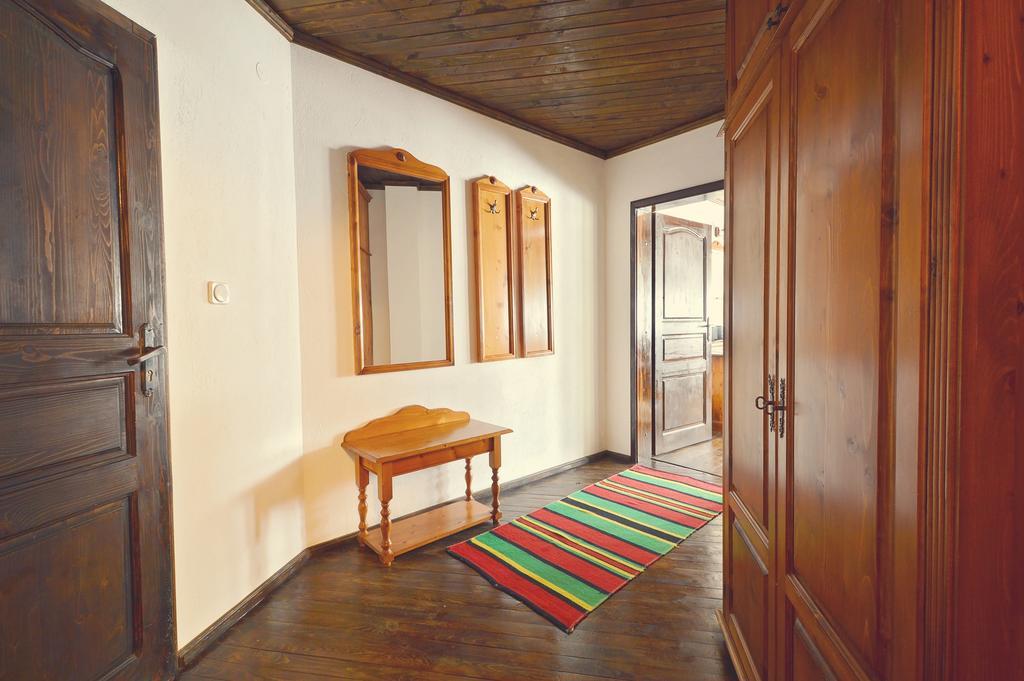 Family Hotel Fenerite Gabrovo Eksteriør billede
